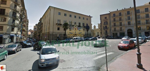 Foto Locale commerciale a Avellino di 90 m² con 2 locali in vendita