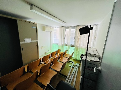 Foto Attività commerciale a Porto San Giorgio di 66 m² con 2 locali