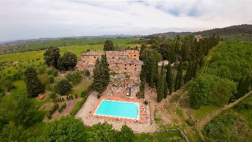 Foto Cessione attività in MONTALCETO, Asciano di 2200 m² con 40 locali