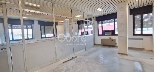 Foto Laboratorio in VIALE TRICESIMO, Udine Ospedale di 144 m² con 1 locali