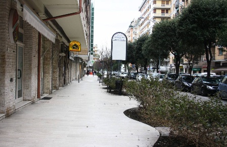 Foto Locale commerciale in Via Sabotino, San Benedetto del Tronto di 85 m²