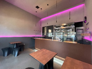 Foto Attività commerciale in Piazza Duca degli Abruzzi, Pescara di 33 m²