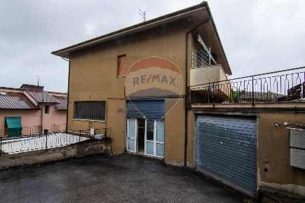 Foto Locale commerciale in Via Bruno Buozzi, Ancona Baraccola - Aspio