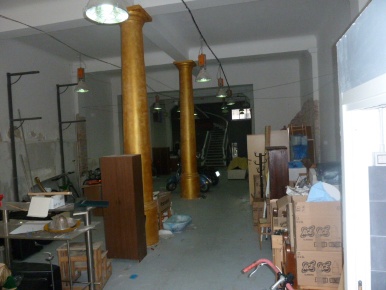 Foto Locale commerciale a San Benedetto del Tronto di 304 m² con 3 locali