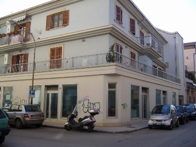 Foto Locale commerciale in Via Roma, San Benedetto del Tronto Centro