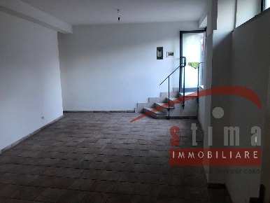 Foto Ufficio in Via Tevere, Siracusa Gelone - Cadorna di 50 m² con 2 locali