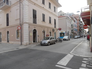 Foto Attività commerciale in Via Calatafimi, San Benedetto del Tronto