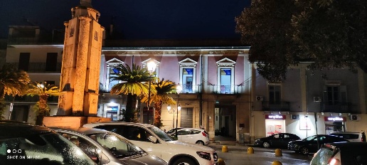 Foto Ufficio in Piazza Giacomo Matteotti, Castelvetrano Centro di 200 m²