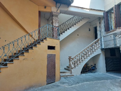 Foto Appartamento in Via Vignatagliata, Ferrara Centro Storico di 60 m²