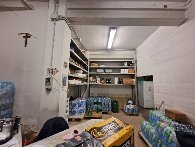 Foto Magazzino a Campi Bisenzio di 80 m² con 2 locali in affitto