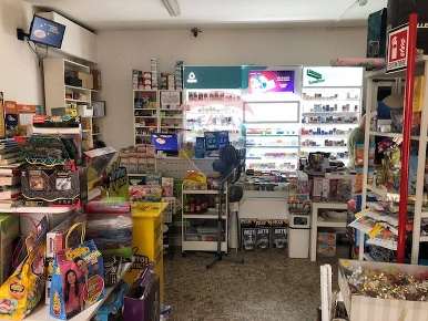 Foto Attività commerciale in Via Cesanelli, Falconara Marittima Centro