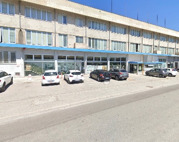 Foto Locale commerciale in VIA BUOZZI, Fabriano Centro di 4000 m²