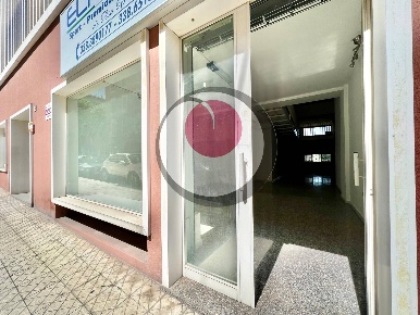 Foto Locale commerciale in Via isonzo, Lanciano Centro di 160 m² in vendita