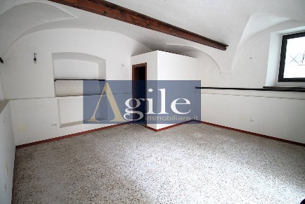 Foto Locale commerciale in CORSO MAZZINI, Ascoli Piceno di 35 m² in vendita