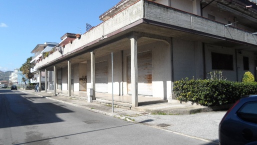 Foto Locale commerciale in Via delle lancette, Martinsicuro Centro
