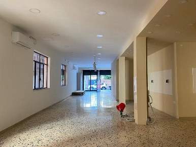 Foto Locale commerciale in Via Dei Quartieri, Palermo San Lorenzo di 650 m²