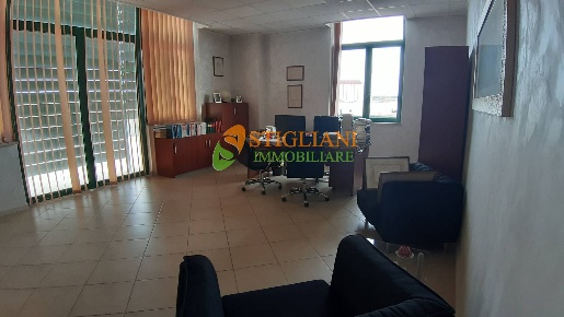 Foto Ufficio in Contrada Colle delle Api, Campobasso Zona Industriale