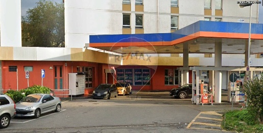 Foto Locale commerciale in viale Fulvio Testi, Cinisello Balsamo di 245 m²