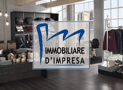 Foto Negozio in Strada Giuseppe Garibaldi, Parma Centro Storico di 90 m²
