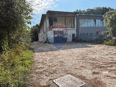 Foto Laboratorio in via provinciale di mercatale, Vinci Di Mercatale