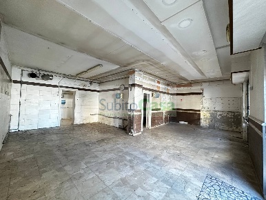 Foto Locale commerciale in Piazza Marconi, Chieti Chieti Scalo di 65 m²