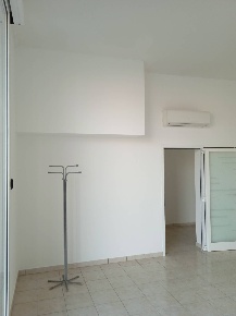 Foto Laboratorio in via Emilia 3500, Longiano Budrio di 65 m² con 3 locali