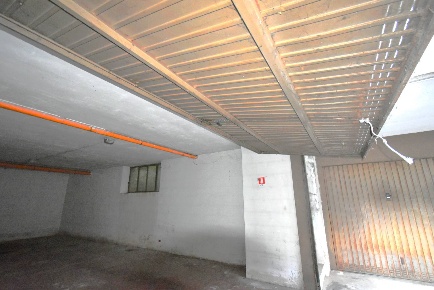 Foto Magazzino in VIA 4 NOVEMBRE, Verderio Verderio Inferiore di 56 m²