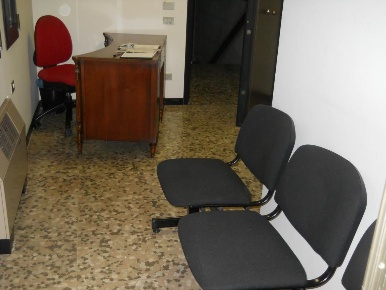 Foto Ufficio in Corso Domenico Baccarini, Faenza di 100 m² con 4 locali