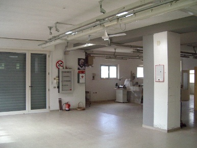 Foto Laboratorio in Contrada San Giovanni, Colonnella di 220 m² in affitto