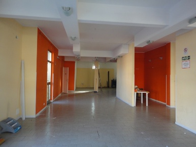 Foto Locale commerciale in Via Silvio Pellico, Castelbellino Pianello