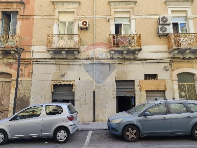 Foto Locale commerciale in Via Piave, Siracusa Borgata - Santa Lucia