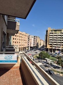 Foto Ufficio in Piazza Luigi Sturzo, Palermo Borgo Vecchio di 300 m²