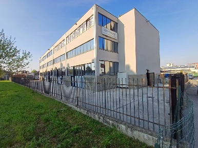 Foto Ufficio in PIER DELLA FRANCESCA, Trezzano sul Naviglio di 283 m²
