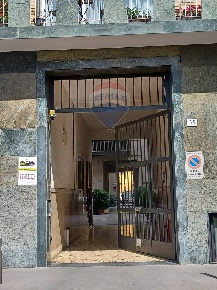 Foto Laboratorio in via piranesi, Milano Porta Vittoria di 211 m²