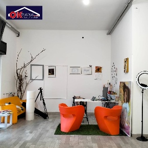 Foto Attività commerciale in VIA GARIBALDI, Monfalcone Centro di 80 m²