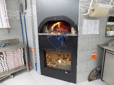 Foto Attività commerciale in Via Pier Paolo Pasolini, Ragusa di 145 m²