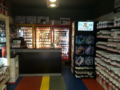 Foto Attività commerciale in via carlo cattaneo, Pisa di 25 m² con 1 locali