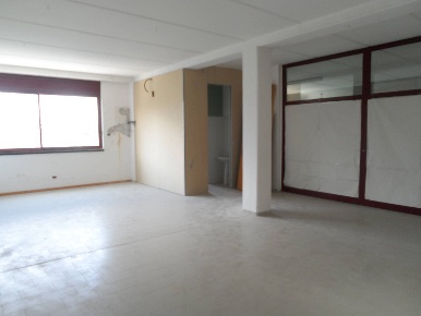 Foto Ufficio in Via Pasubio, San Benedetto del Tronto Porto d'Ascoli