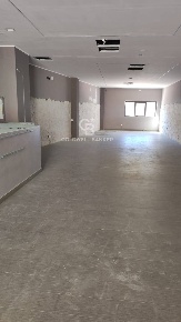 Foto Negozio in Via Umberto 1, Castel di Sangro Centro di 277 m² in vendita