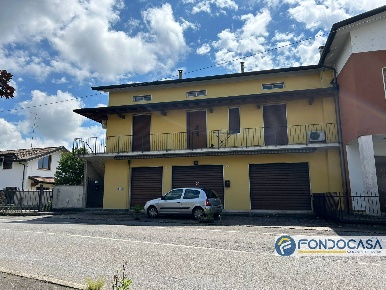 Foto Ufficio a Palazzolo sull'Oglio Centro di 52 m² con 1 locali in affitto