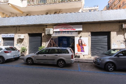 Foto Locale commerciale in Via Canfora, Catania Province - Veneto di 44 m²