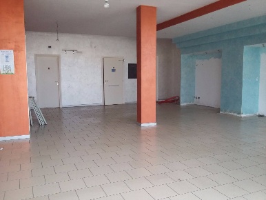 Foto Attività commerciale a Montaione di 140 m² con 2 locali in affitto