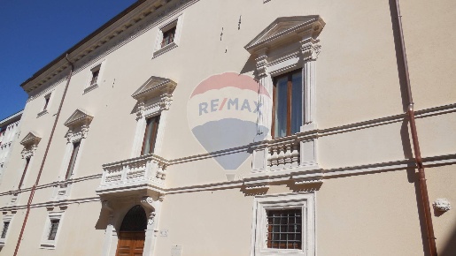 Foto Ufficio in Corso Federico II Via Bazzano, L'Aquila Villa Comunale