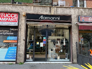 Foto Attività commerciale in VIA RIPAMONTI, Milano Vigentino - Fatima