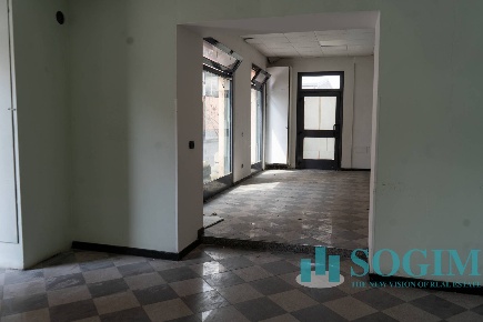 Foto Negozio in Piazza della stazione, Luisago Centro di 117 m² in vendita