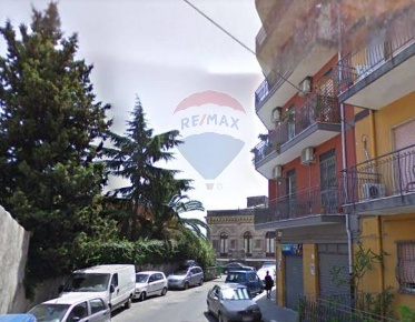 Foto Magazzino in Via Zappalà, Mascalucia Centro di 121 m² in vendita