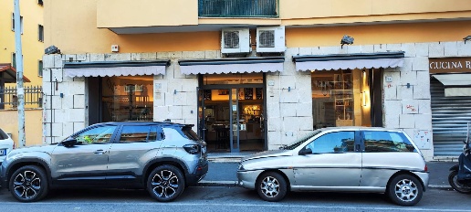 Foto Attività commerciale in via Raffaele Balestra, Roma Monteverde Nuovo