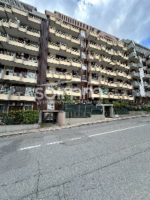 Foto Magazzino a Cagliari Genneruxi di 229 m² con 2 locali in vendita