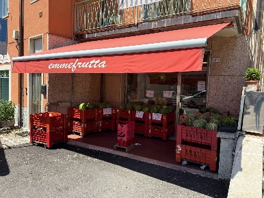 Foto Attività commerciale a Verona Centro Storico di 50 m² in vendita