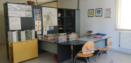 Foto Locale commerciale in via traversa livornese, Ponsacco Centro di 60 m²